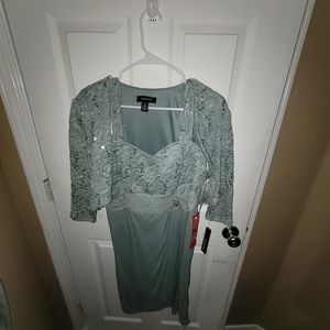 R&M Richard's formal dress. Size 12. mint green